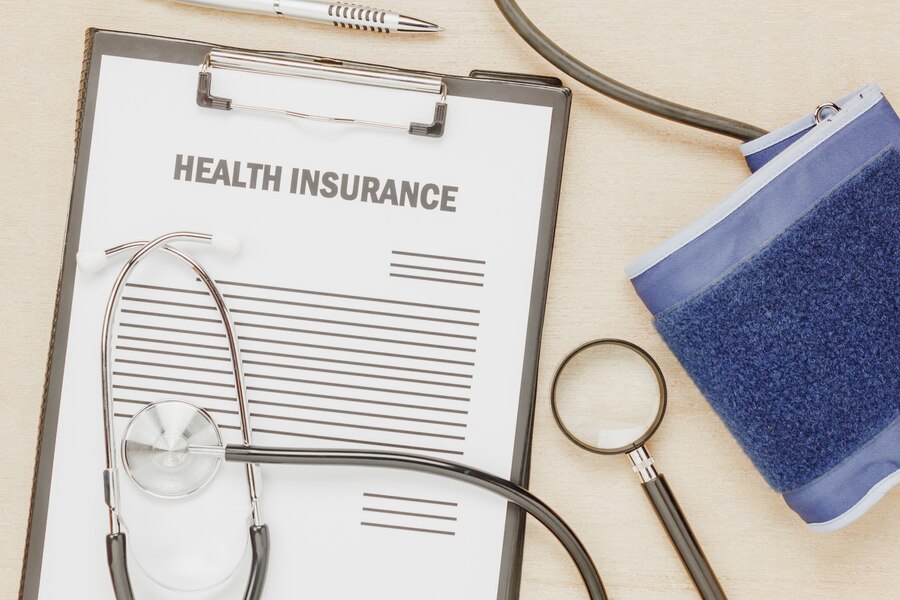 Navigating Health Insurance A Guide for First-Time Buyers - advertisement shout