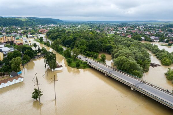 Flood Claim Norms Relaxed by Insurance Firms - advertisement shout